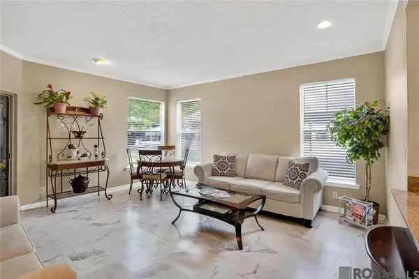 350 Emerald Forest Blvd, Covington, LA 70433