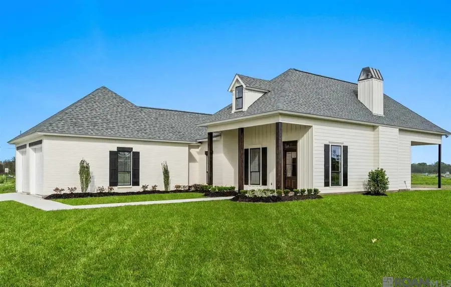 5160 Black River Rd, Darrow, LA 70725 - #2