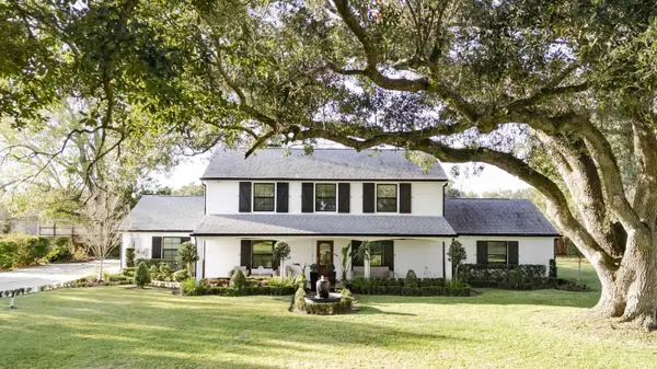 2106 Hwy 182, Raceland, LA 70394