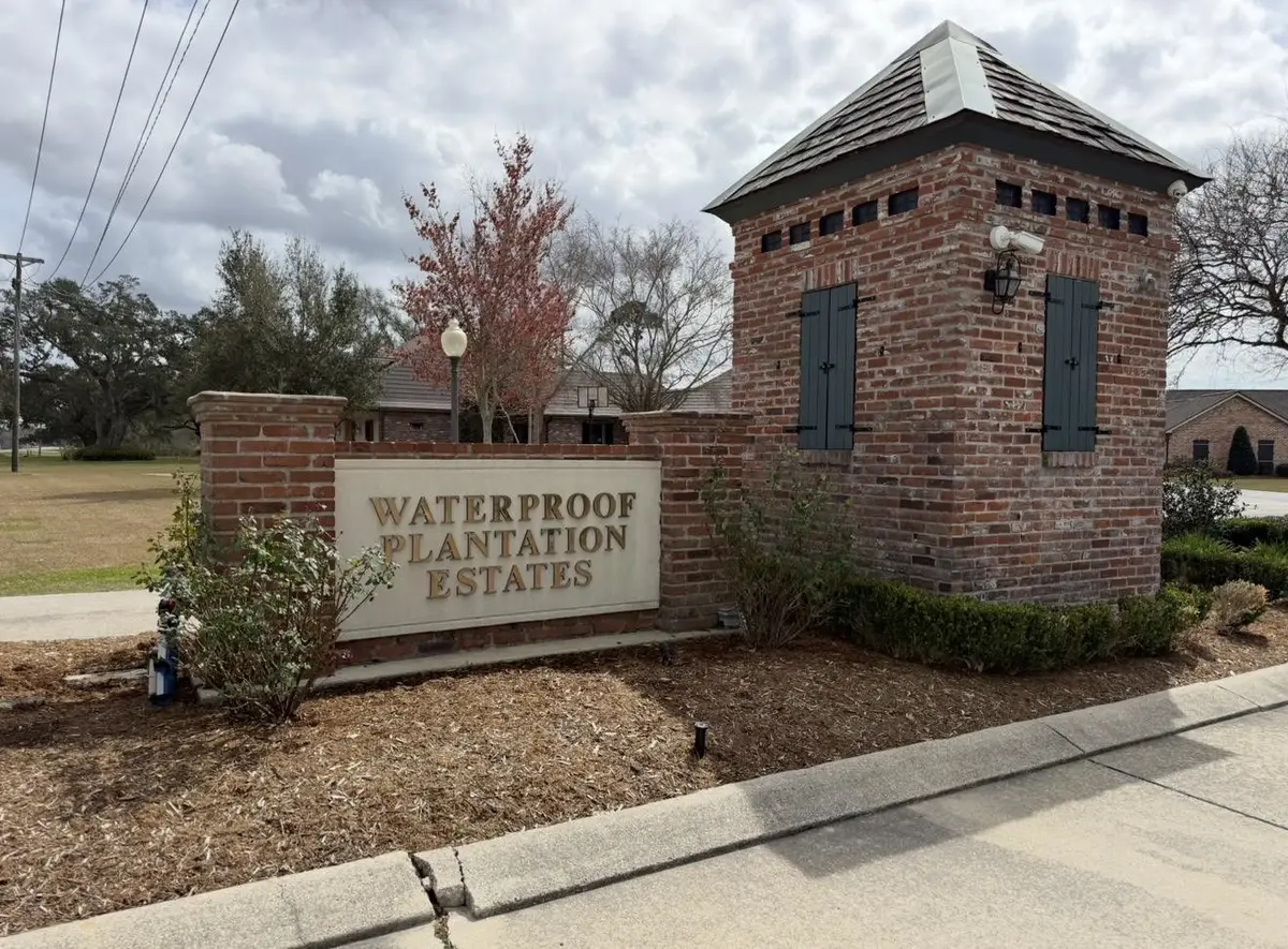 133 Sportsman Dr, Houma, LA 70360 - #1