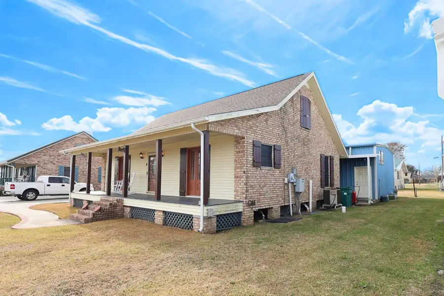 126 West 35th Street, Larose, LA 70373 - #3