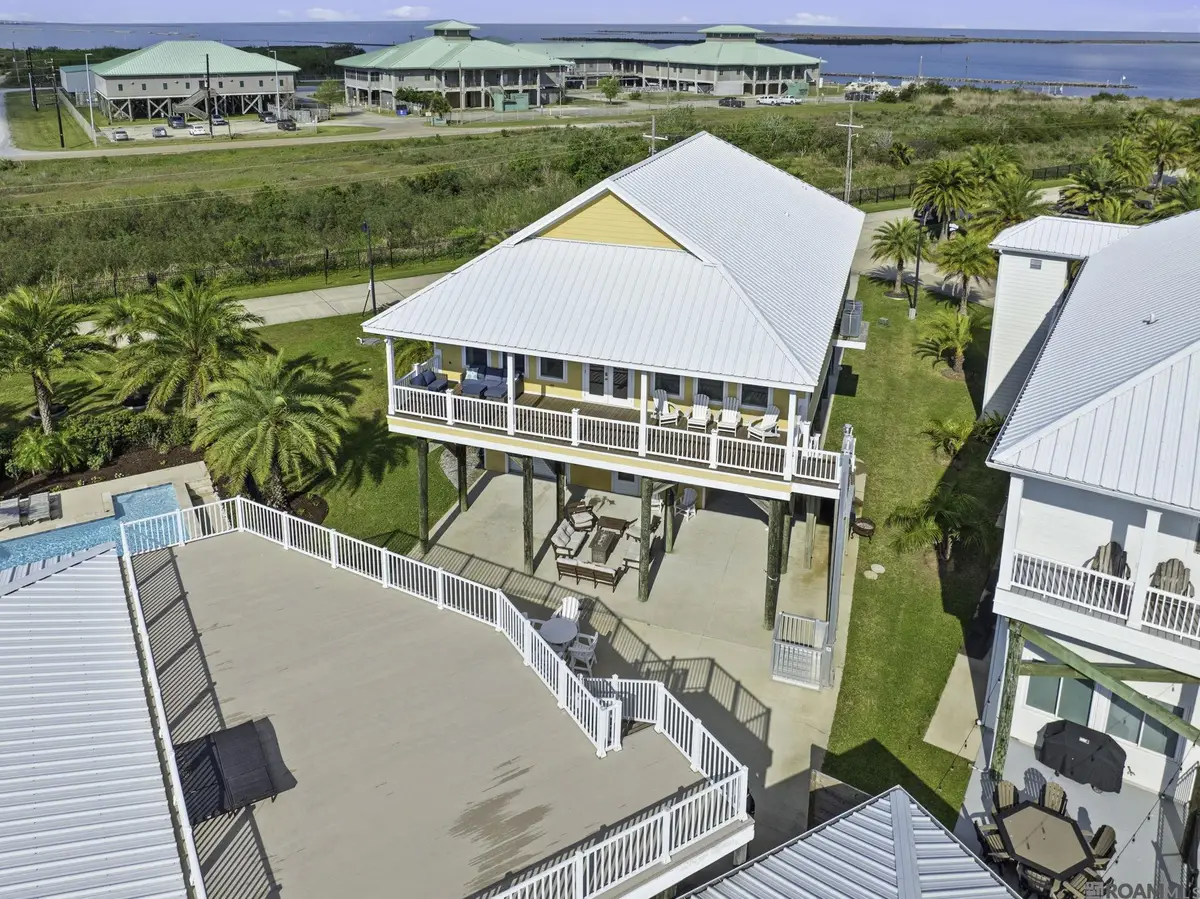 47 Queen Bess, Grand Isle, LA 70358 - #1