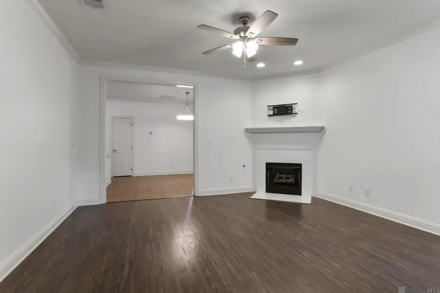809 Summer Breeze Dr, Baton Rouge, LA 70810 - #3