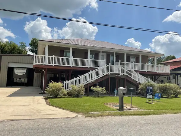 305 Rj Drive, Chauvin, LA 70344