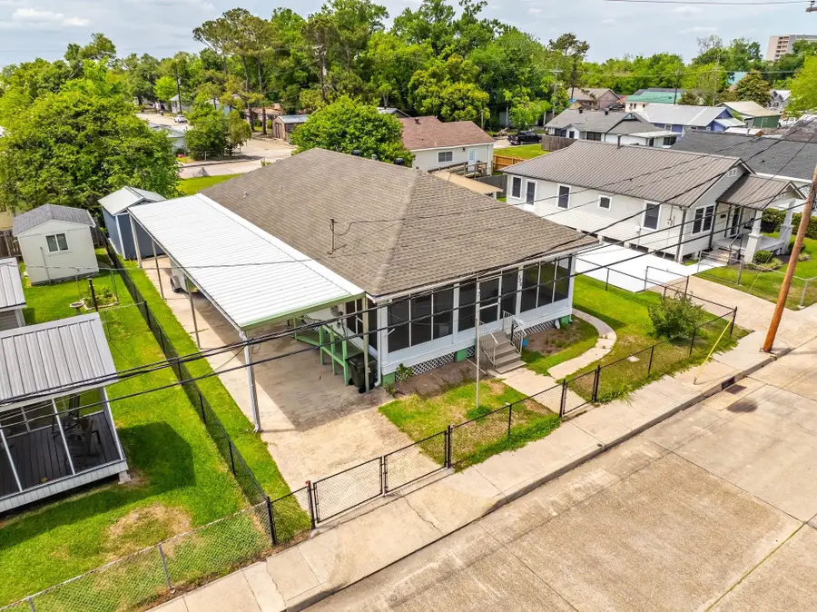 330 Levron Street, Houma, LA 70360 - #3