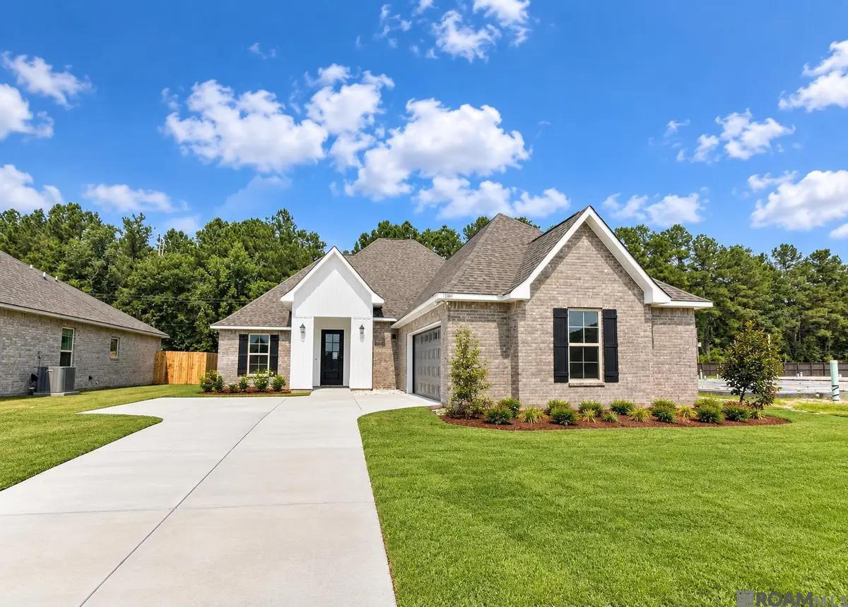 11369 Densmore Dr, Denham Springs, LA 70726 - #1