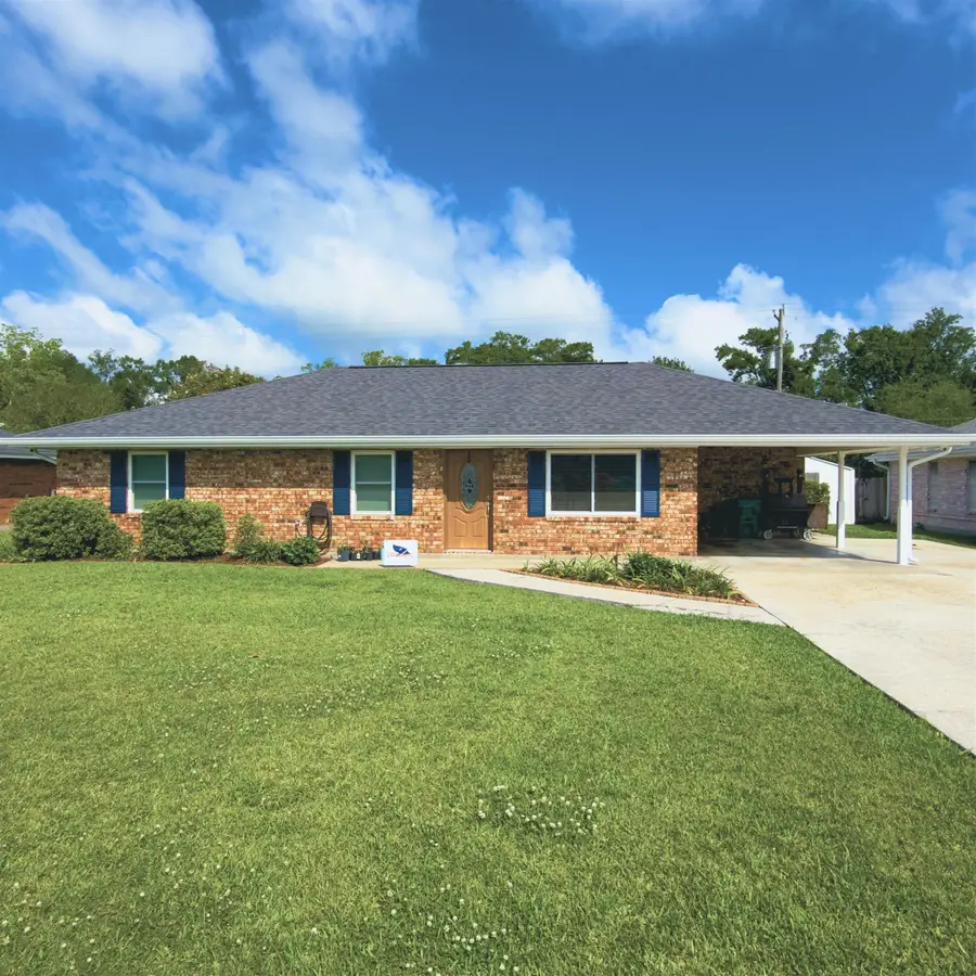 127 Oakview Dr, Houma, LA 70364 - #2