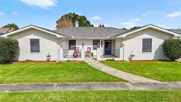 1402 Levee Drive, Houma, LA 70360