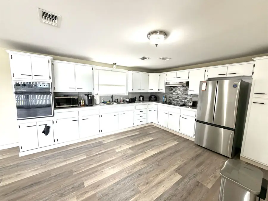 18574 West Main Street, Galliano, LA 70354 - #3