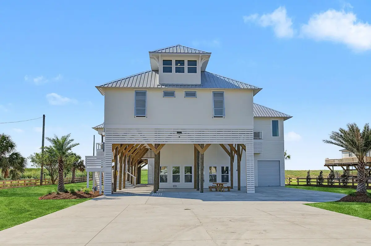 3098 Highway 1, Grand Isle, LA 70358 - #1