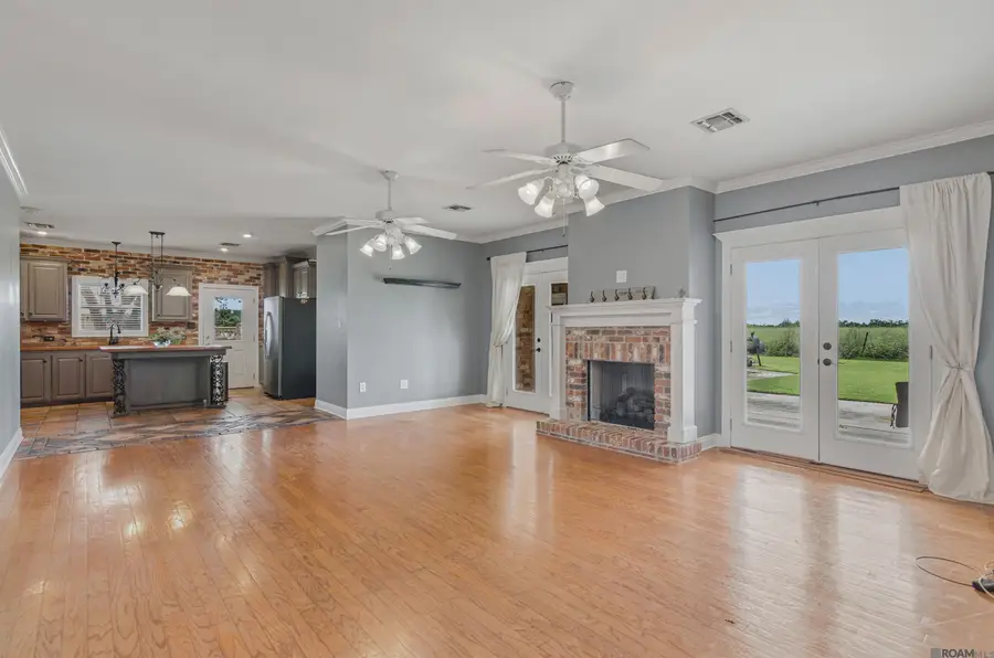 212 Chateau Dr, Lockport, LA 70374 - #2