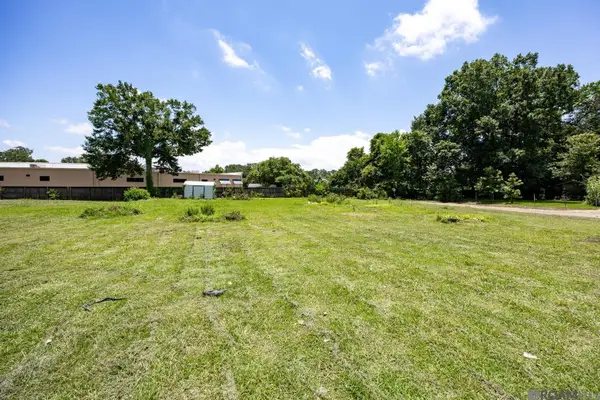 5633 Houston Dr, Baton Rouge, LA 70809
