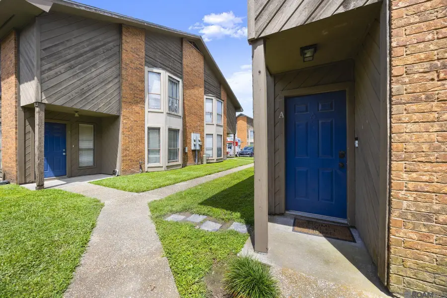 1727 S Brightside View Dr, Baton Rouge, LA 70820 - #2