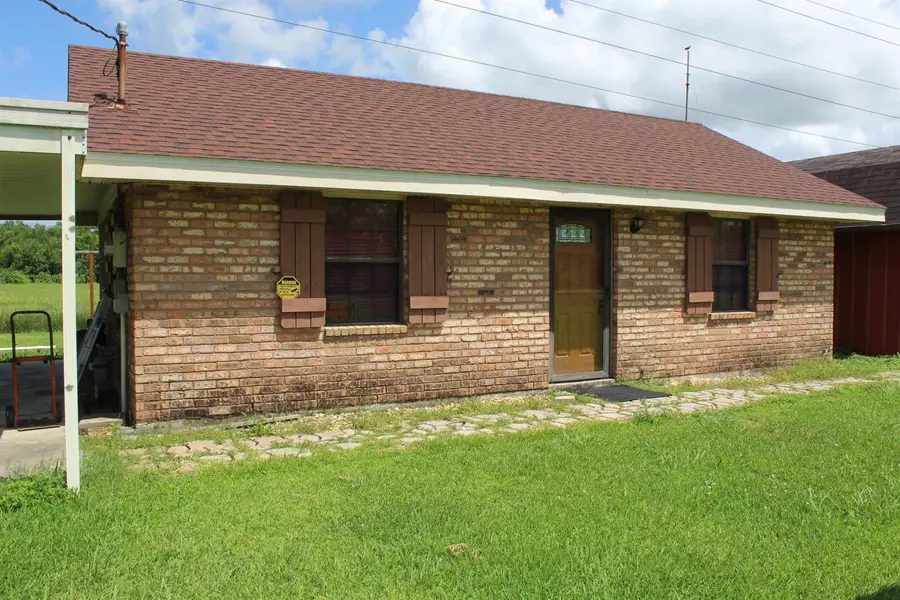 574 Hospital Dr, Raceland, LA 70394 - #3