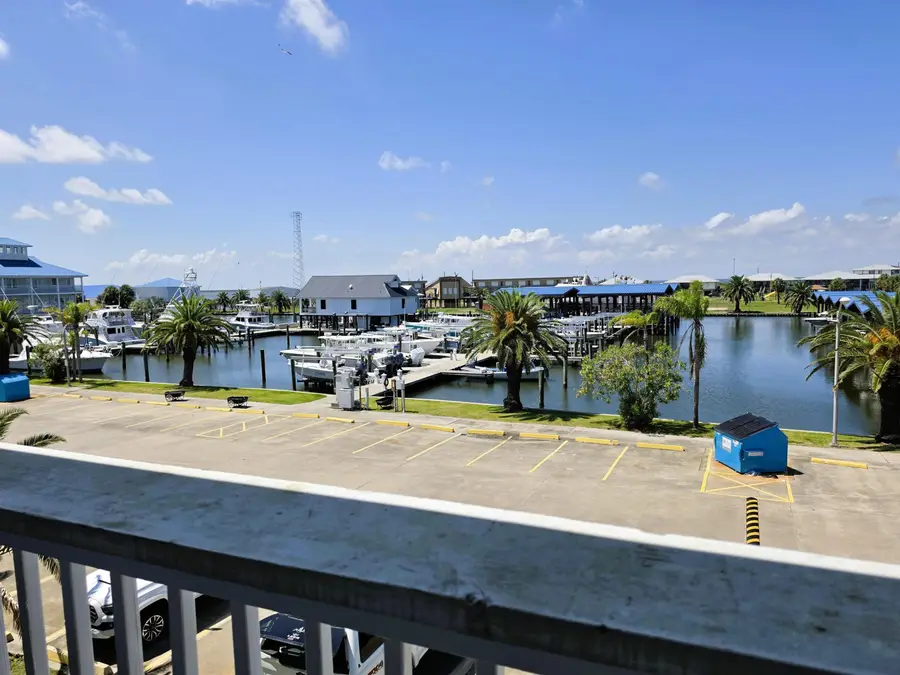 411 Admiral Craik Dr, Grand Isle, LA 70358 - #3