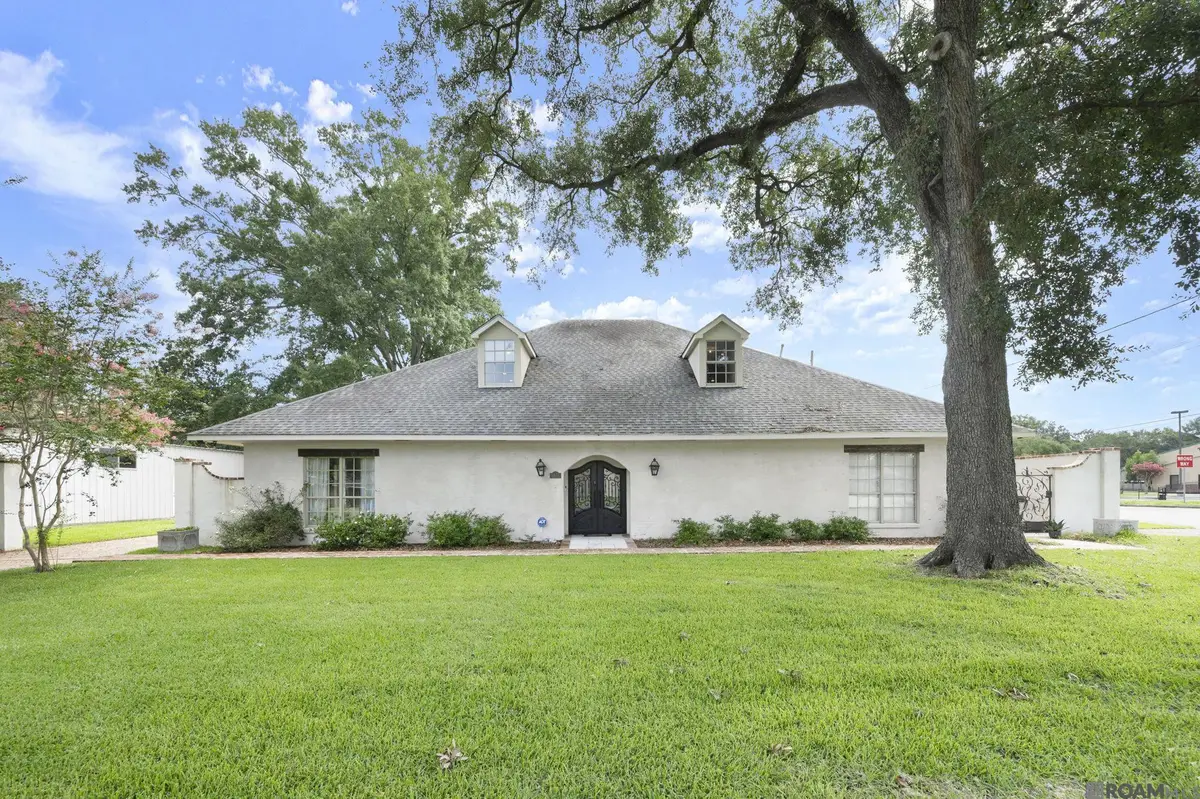 8851 Menlo Dr, Baton Rouge, LA 70808 - #1