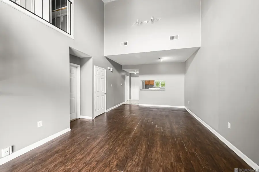 1724 S Brightside View Dr, Baton Rouge, LA 70820 - #3