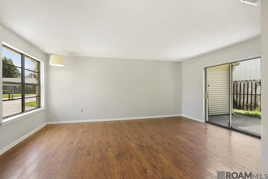 1127 Brookhollow Dr, Baton Rouge, LA 70810 - #3