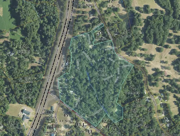 1 Fredrick Road, Natchez, MS 39120