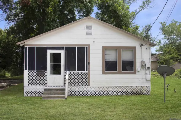 417 W Sparrow St, Gonzales, LA 70737