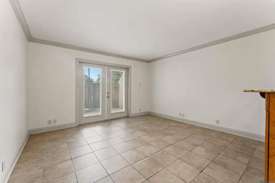 2045 N 3rd St, Baton Rouge, LA 70802 - #2