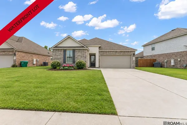 13758 Wincrest Dr, Walker, LA 70785