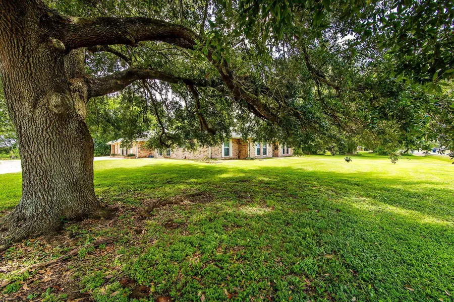 1301 Romy Dr, Lockport, LA 70374 - #2