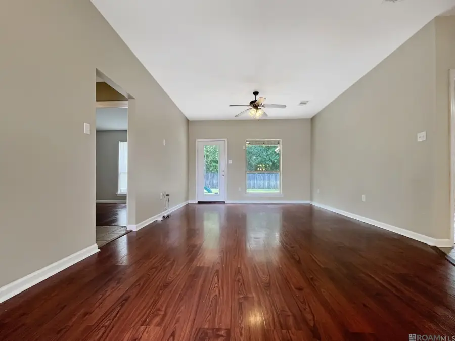11537 Mary Lee Dr, Denham Springs, LA 70726 - #2
