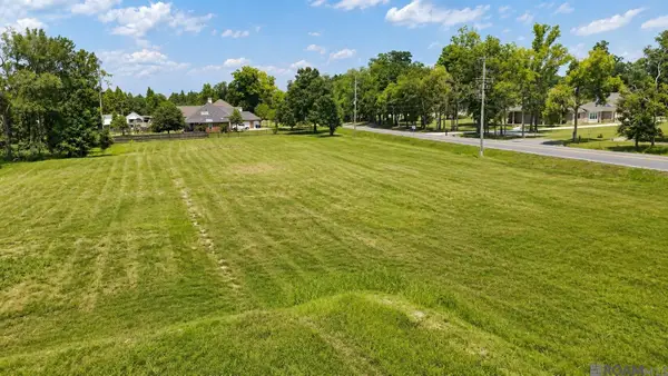 13025 Bluff Rd, Geismar, LA 70734