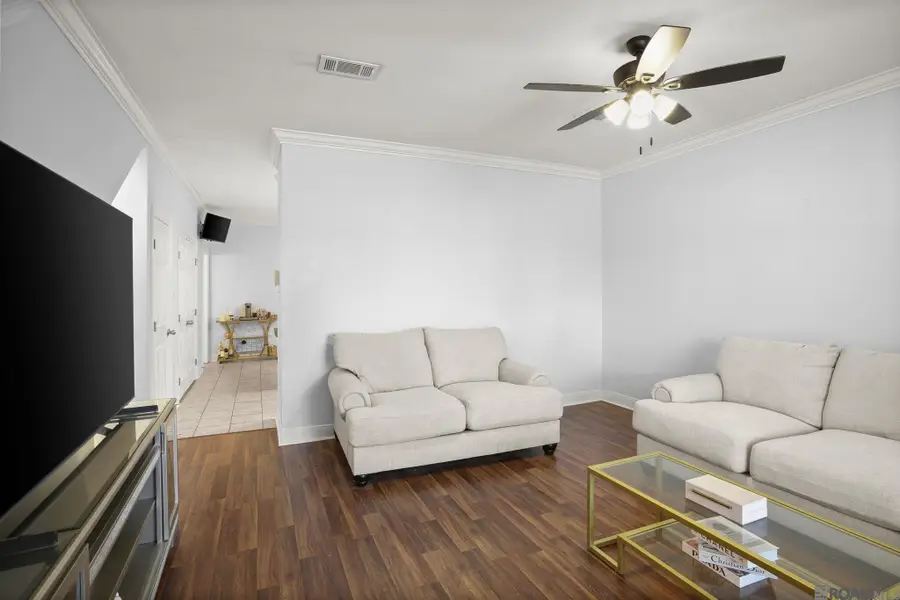 10600 Lakes Blvd, Baton Rouge, LA 70810 - #3