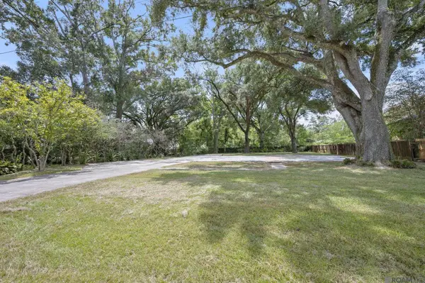 8350 Boone Ave, Baton Rouge, LA 70808