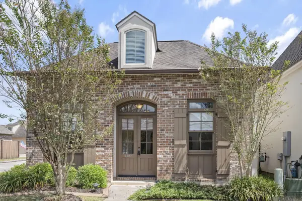 14407 Villa Carre Dr, Baton Rouge, LA 70810