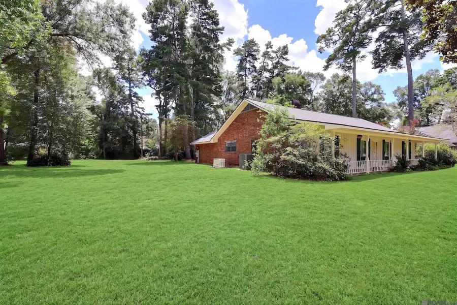 15826 Chivre Ave, Greenwell Springs, LA 70739 - #2