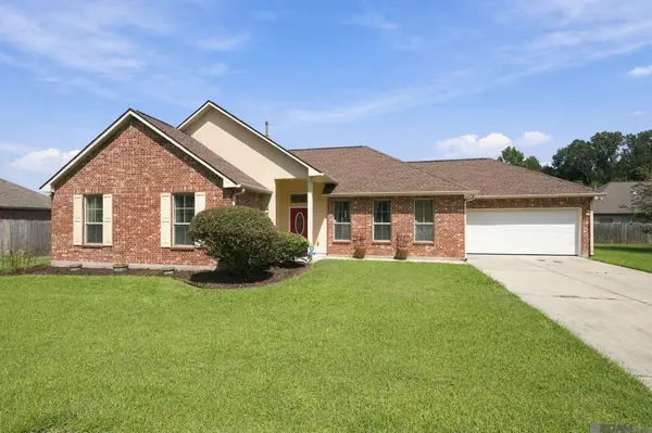 422 E Great Haven St, Gonzales, LA 70737