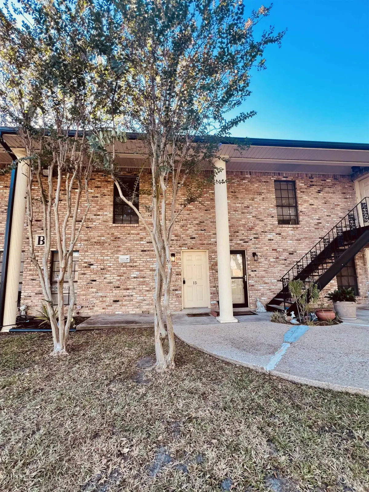200 Moss Ln, Houma, LA 70360 - #1