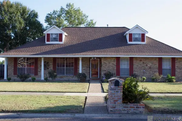 9566 Great Smokey Ave, Baton Rouge, LA 70814