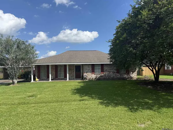 59005 Obier St, Plaquemine, LA 70764