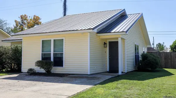 37403 W Hillside Dr, Prairieville, LA 70769