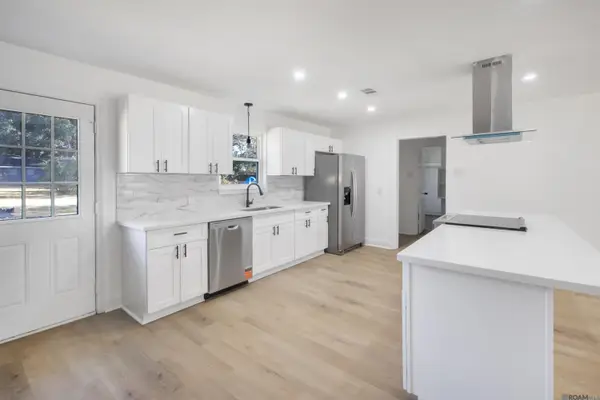 12545 Canterbury Dr, Baton Rouge, LA 70814