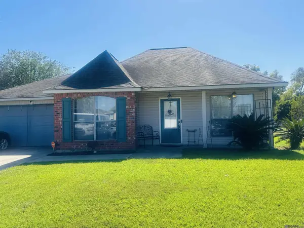 40363 Hawthorne Dr, Darrow, LA 70725