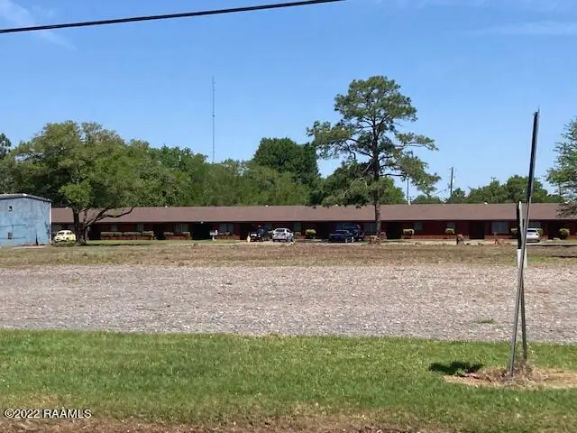 E Laurel Avenue, Eunice, LA 70535 - #3