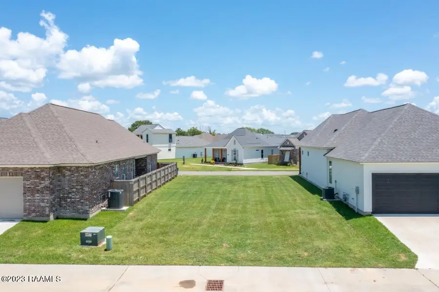 108 Oak Village Drive, Scott, LA 70583 - #3