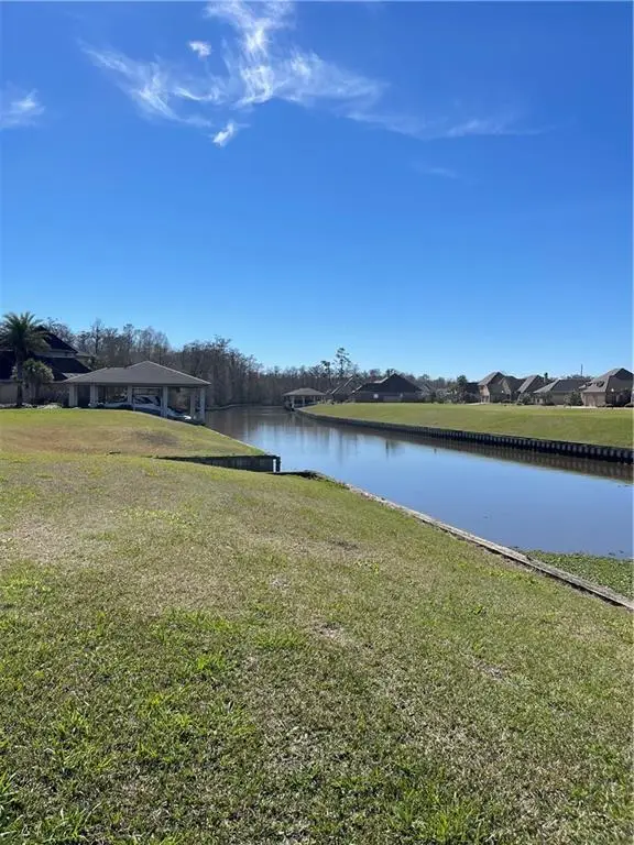 21565 Blue Marlin Drive, Springfield, LA 70462 - Image #2