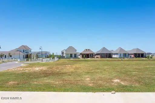 411 Villager Avenue, Scott, LA 70583