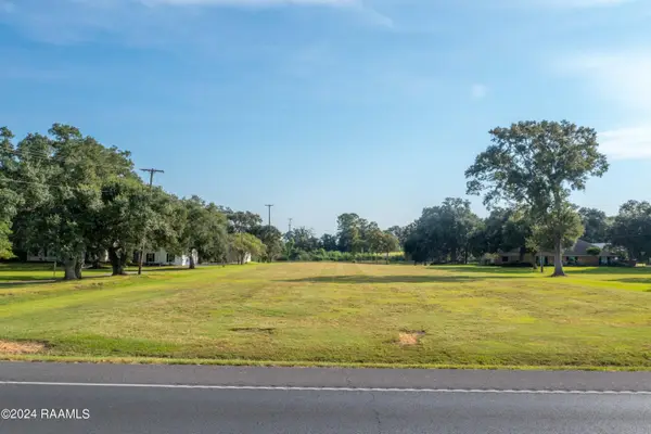 9303 E Old Spanish Trail, Jeanerette, LA 70544