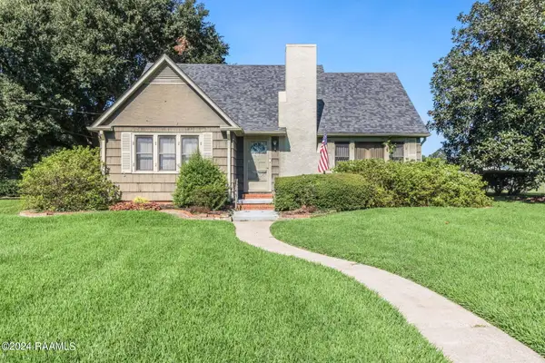 1728 S State Street, Abbeville, LA 70510