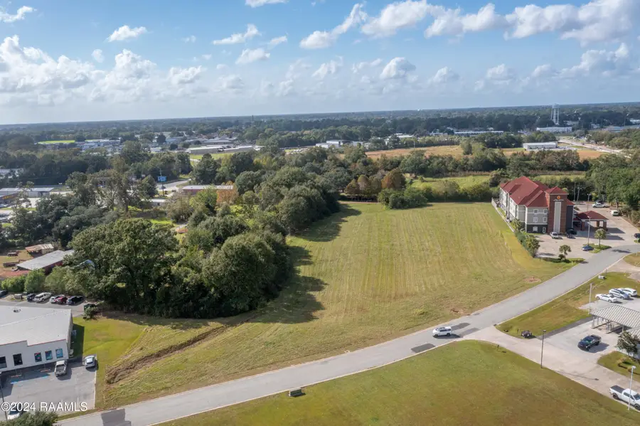 110-116 Sweetland Avenue, Broussard, LA 70518 - #3