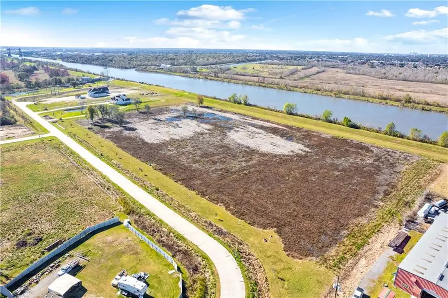 153 Chancellor Drive, Belle Chasse, LA 70037 - #3