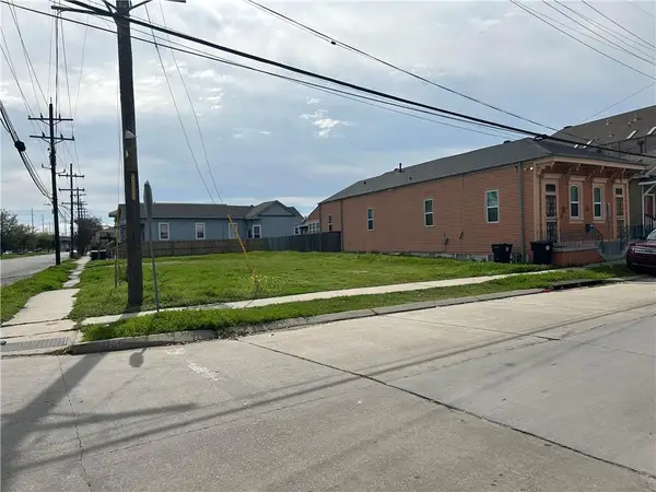 2200 Gravier Street, New Orleans, LA 70119