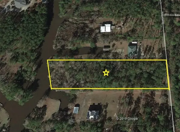 29322 Paquet Road, Lacombe, LA 70445